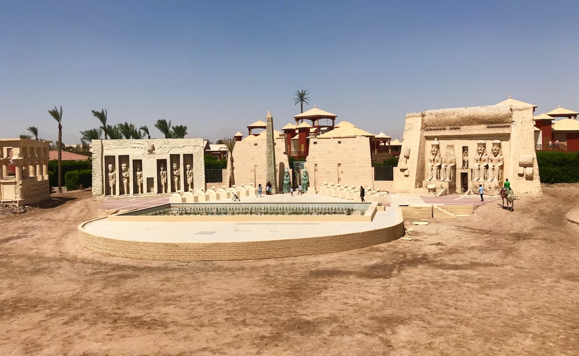 Die Arena Pickalbatros Alf Leila Wa Leila Resort - Neverland Hurghada