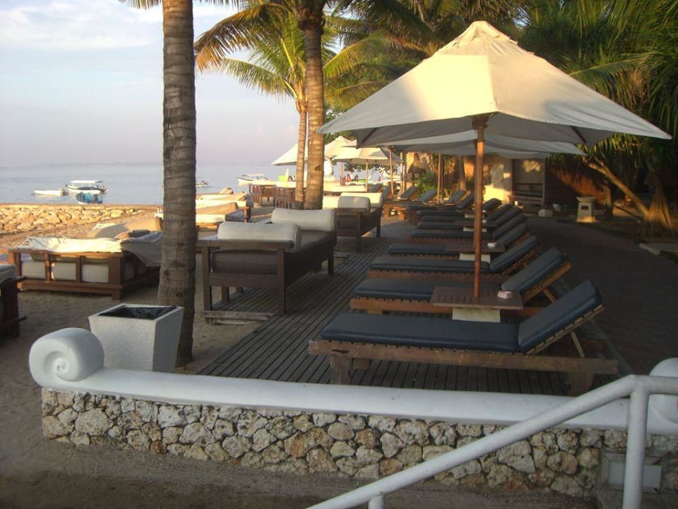 Strand Puri Santrian