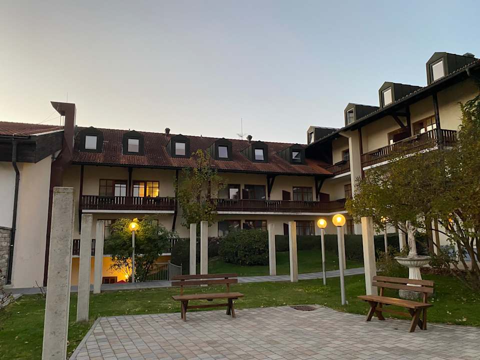 Außenansicht Landhotel Rosenberger