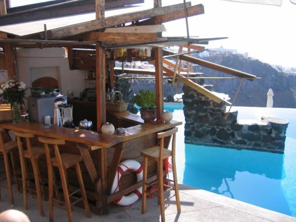 Poolbar Honeymoon Petra Villas