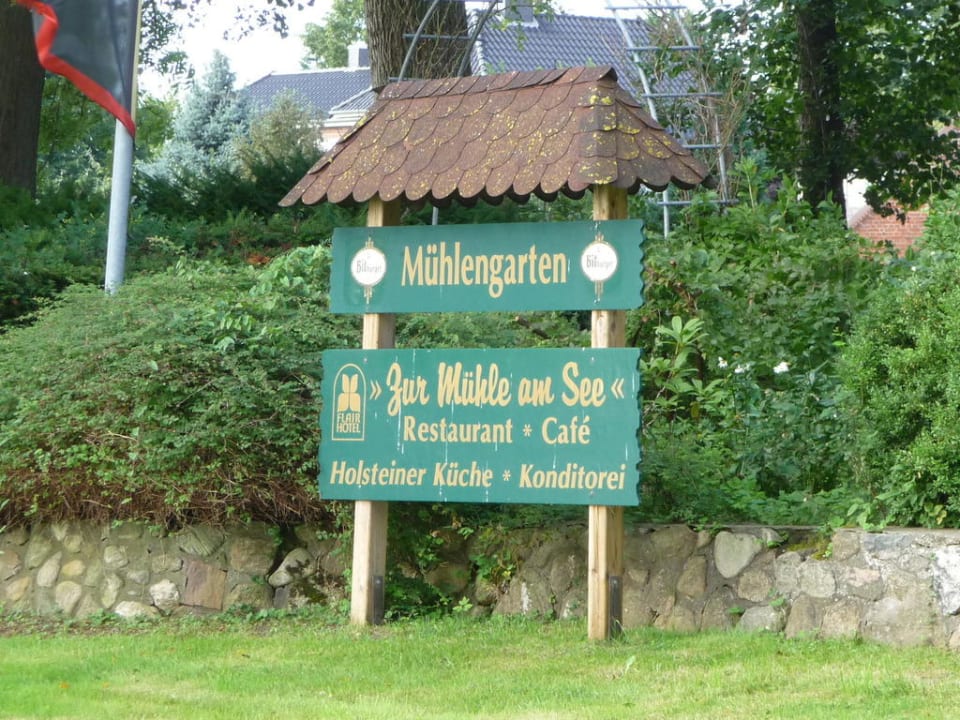 Schild Hotel Zur Mühle Am See