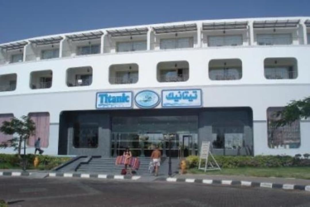 Hotel  Titanic Resort & Aqua Park