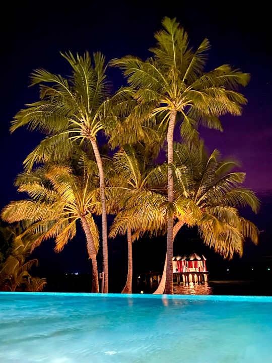 Pool OZEN LIFE MAADHOO