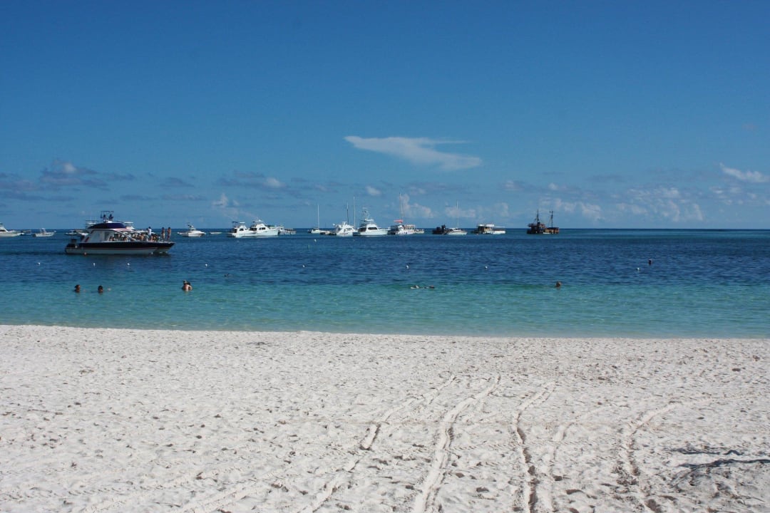 Bootsverkehr am Strand Villas Bavaro Resort & Spa