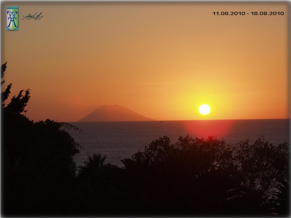 Sonnenuntergang / Stromboli Aldiana Club Rocca Nettuno Calabria