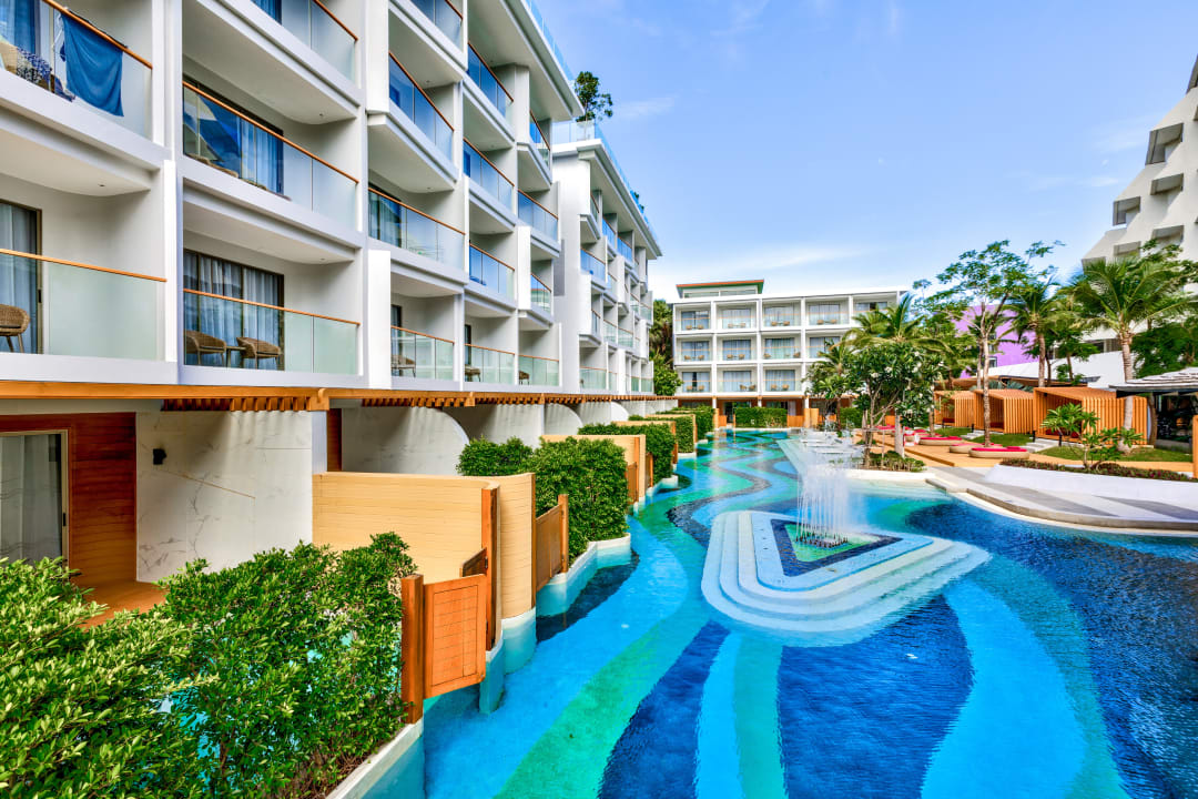 Pool Andaman Embrace Patong