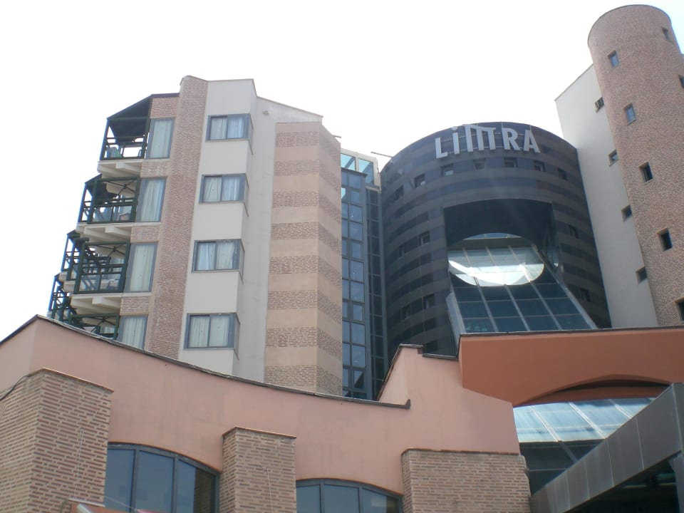 Front hotelu Limak Limra Hotel & Resort