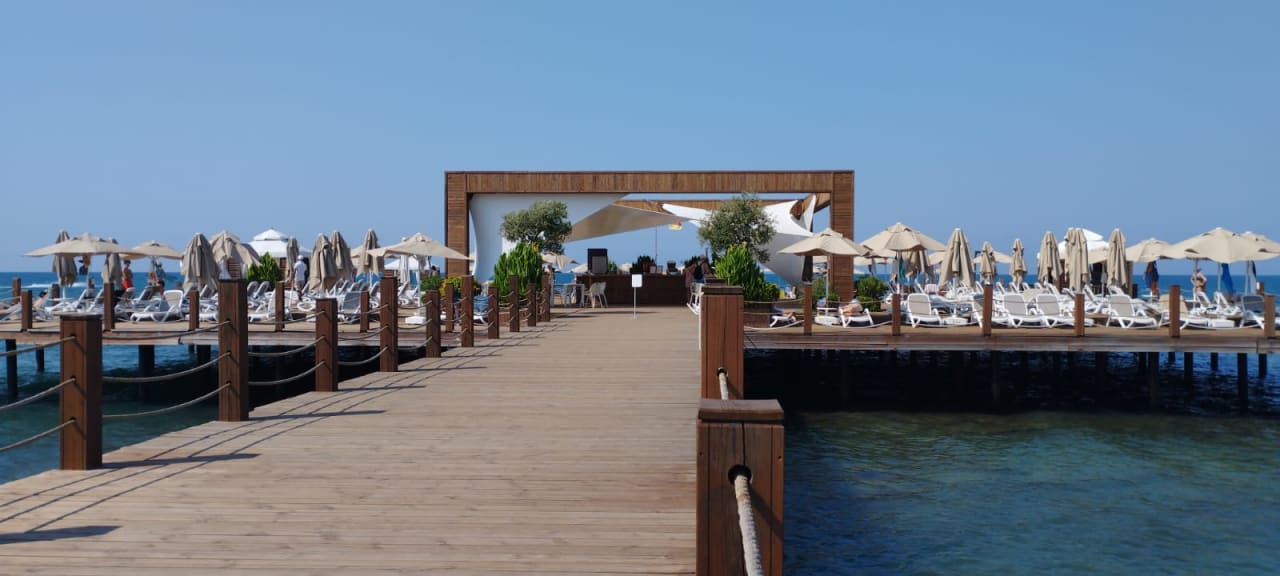 Strand The Sense Deluxe Hotel