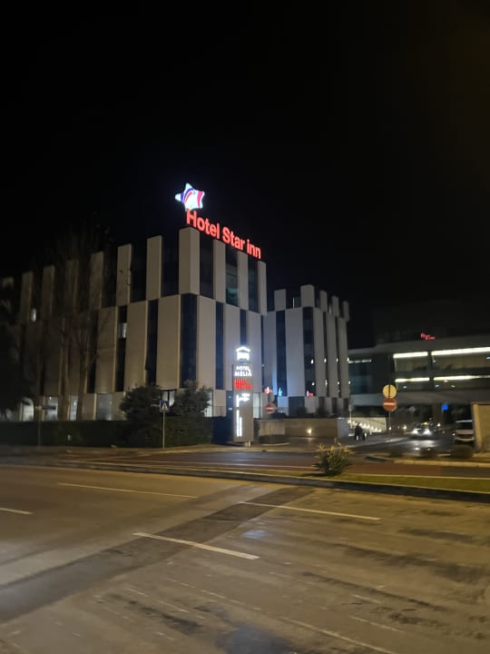 Außenansicht Star Inn Lisbon Airport