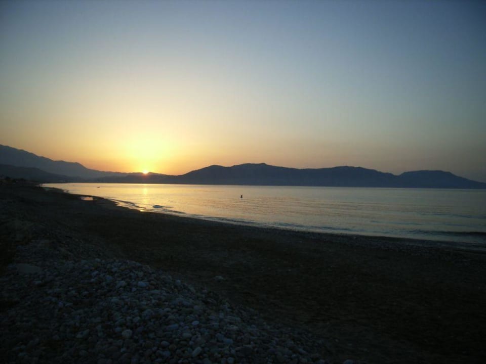 Mari Beach Abend am Strand Casa Di Notos Beach Hotel