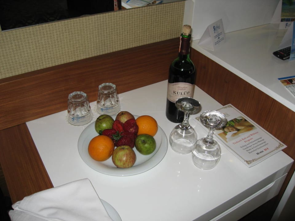 Willkommensgruß im Zimmer Seaden Sea World Resort & Spa