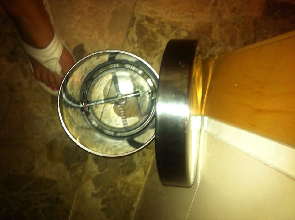 Abfall ohne Eimer MLL Mediterranean Bay - Adults only