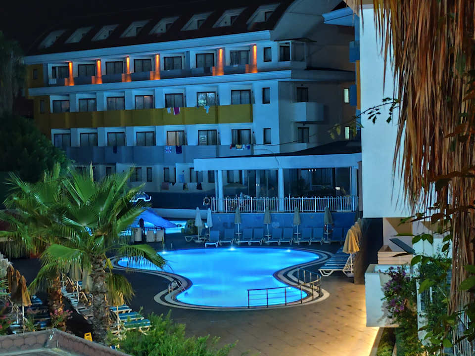 Pool Hane Family Resort