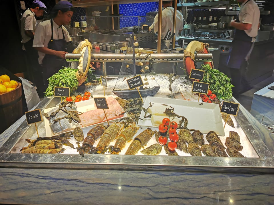 Gastro Saadiyat Rotana Resort &  Villas