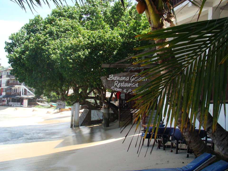 Beach Calamander Unawatuna Beach Resort