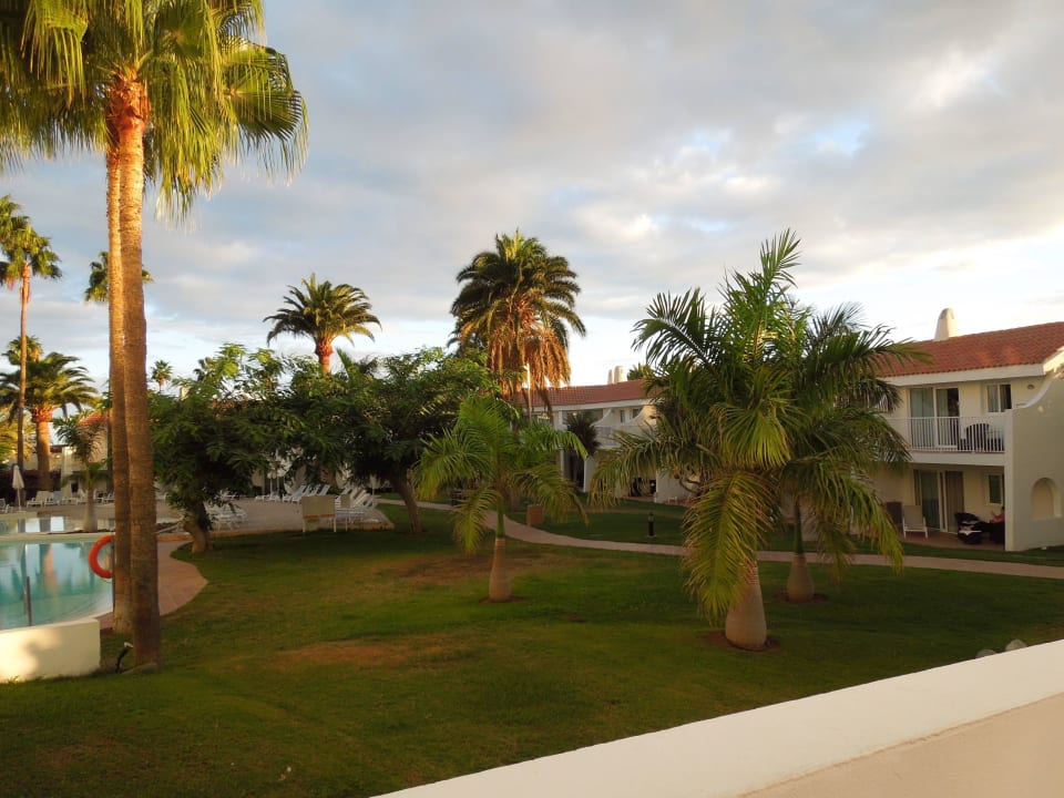 Blick zu den Appartements Sunprime Atlantic View