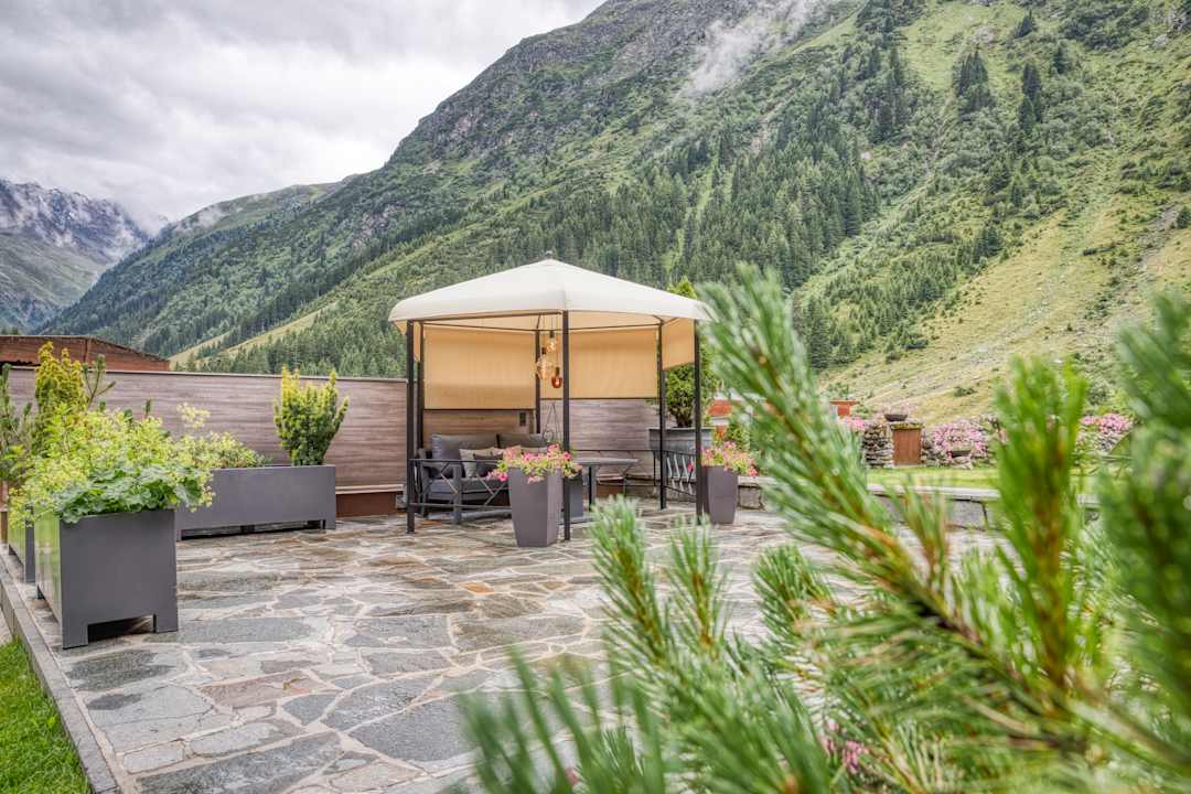 Gartenanlage Hotel Sonnblick