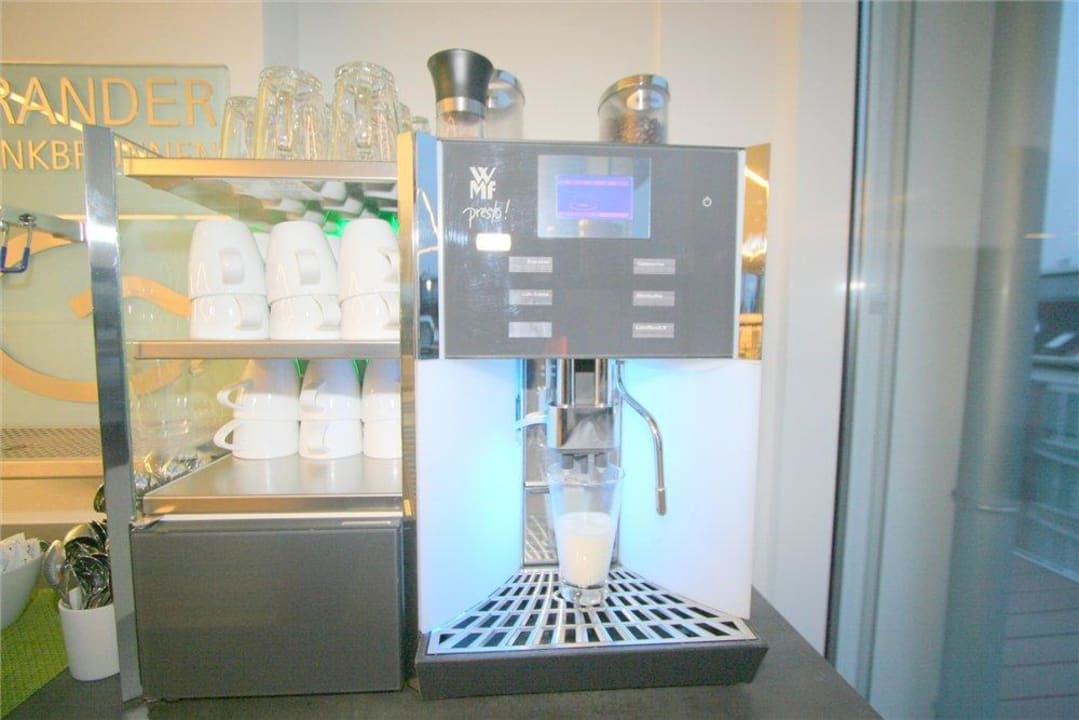 Frisch gebrüht, Kaffee aus einer Manufaktur in HH Duhner Strandhus