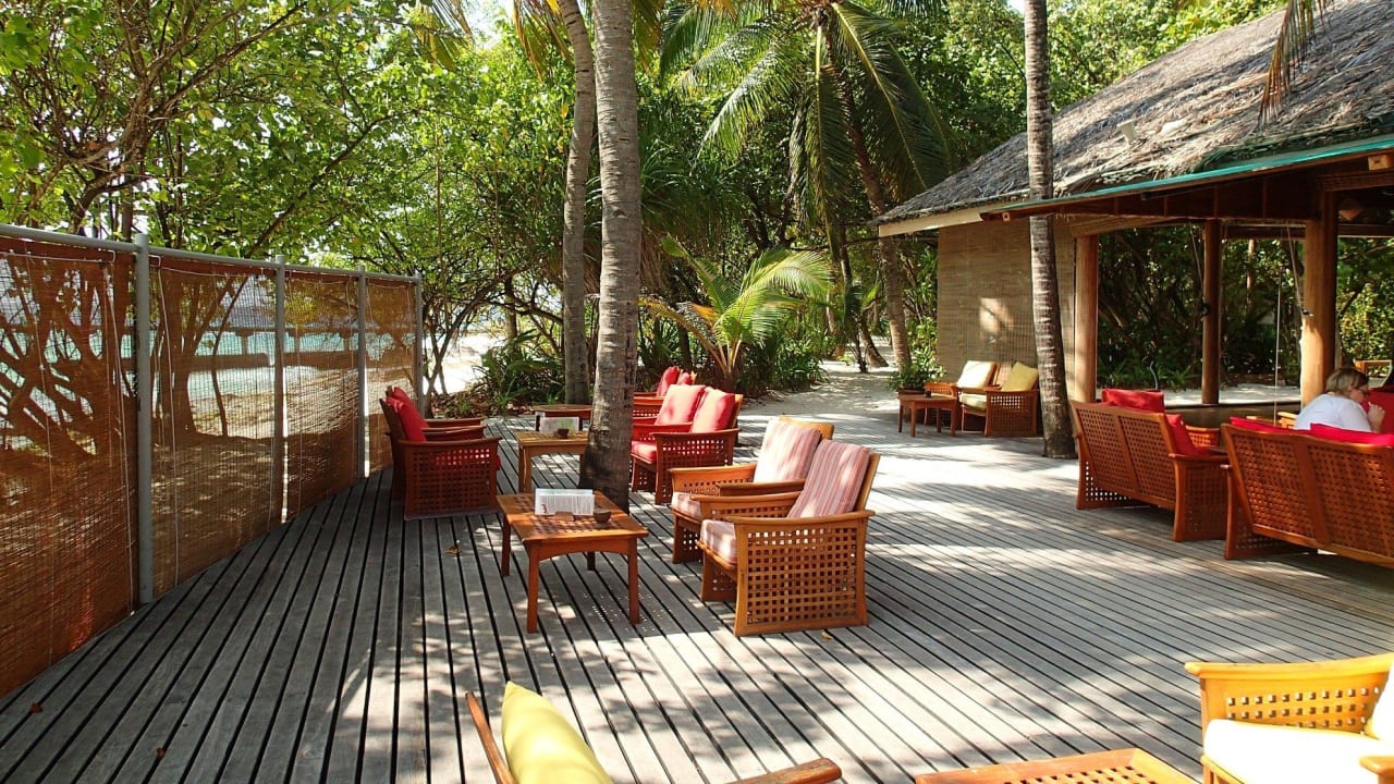 Main-Bar NH Collection Maldives Reethi Resort