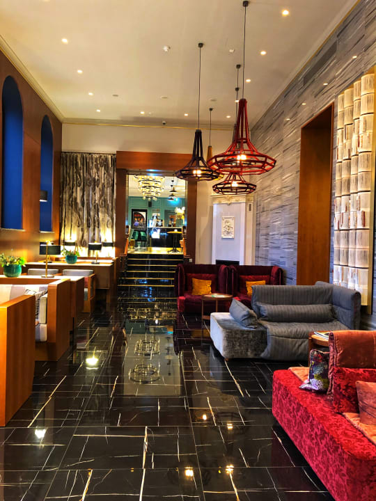 Lobby Grand Poet Hotel by Semarah