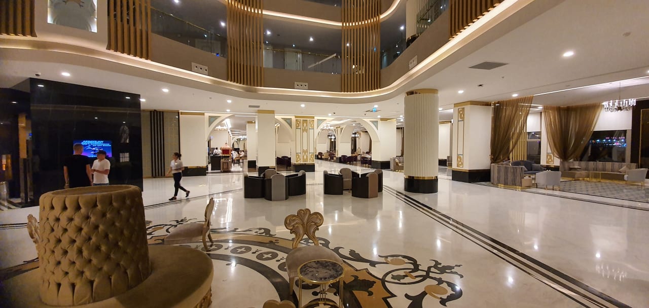 Lobby Haydarpasha Palace