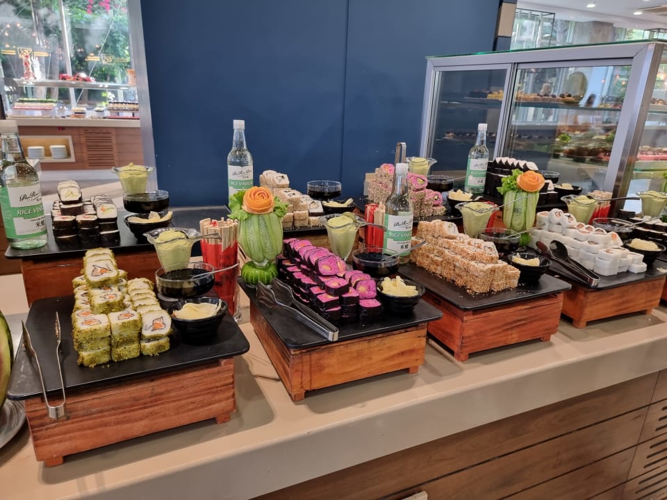 Gastro Saturn Palace Resort Hotel