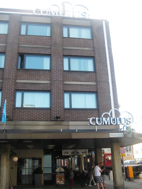 Vorderansicht Scandic Oulu Station