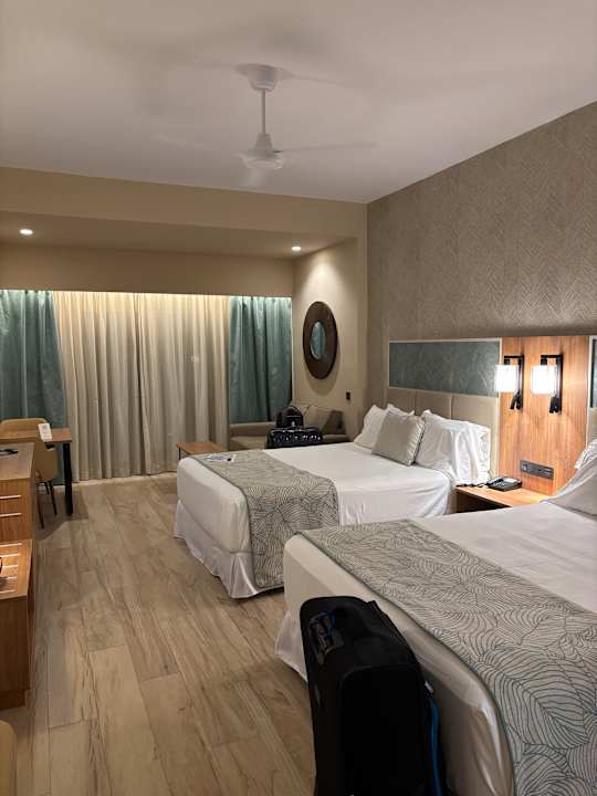 Zimmer Hotel Riu Palace Bavaro