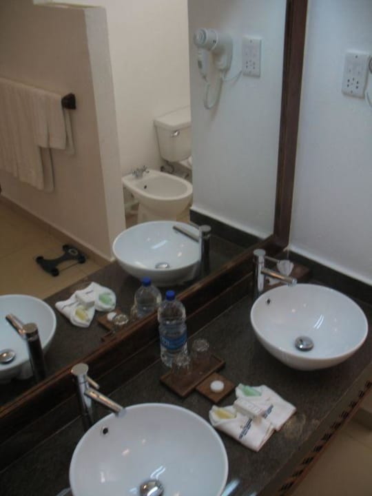 Badezimmer Waschbecken Royal Zanzibar Beach Resort