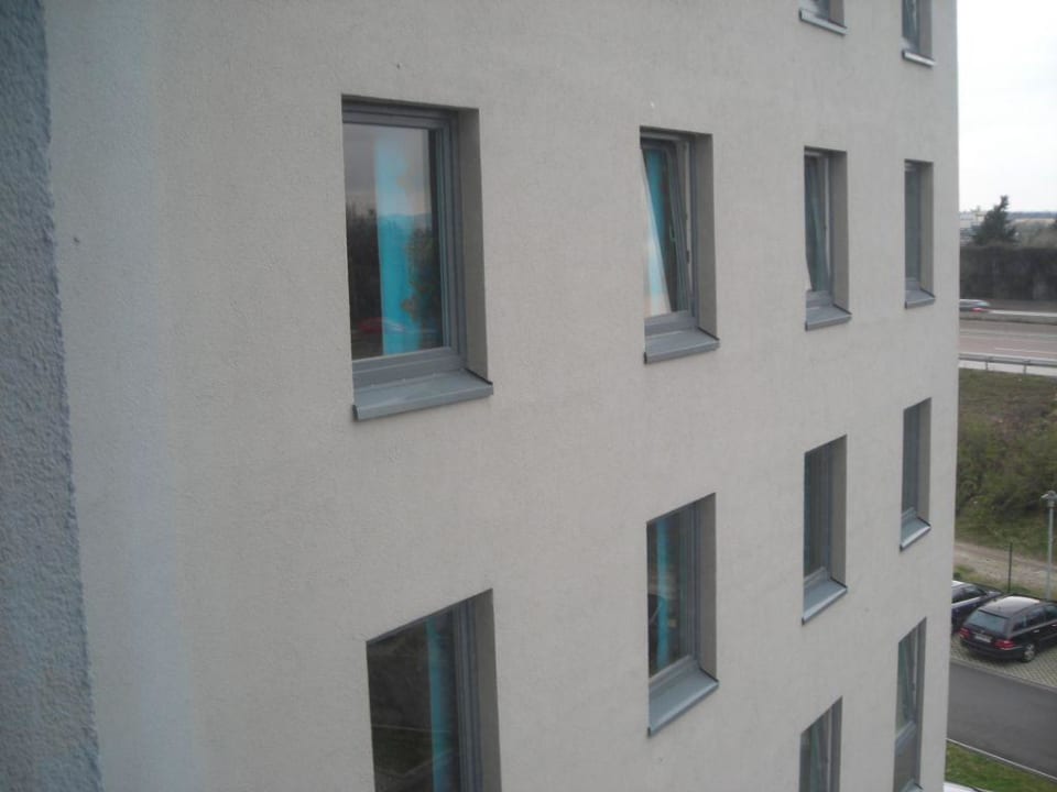 Fassade Motel One Frankfurt Airport