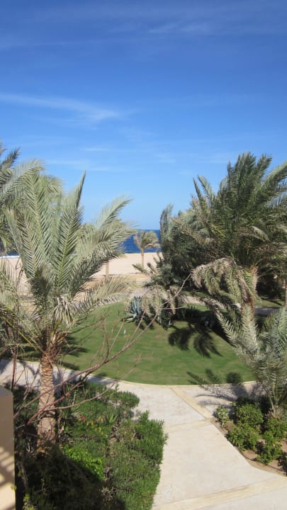 Blick von unserem Balkon aufs Meer Steigenberger Coraya Beach - Adults only