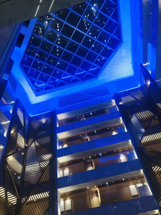 Lobby Al Bandar Rotana - Creek