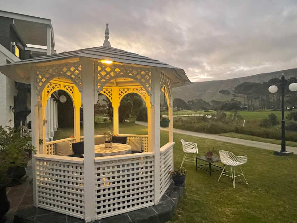 Außenansicht Mulligans Guesthouse