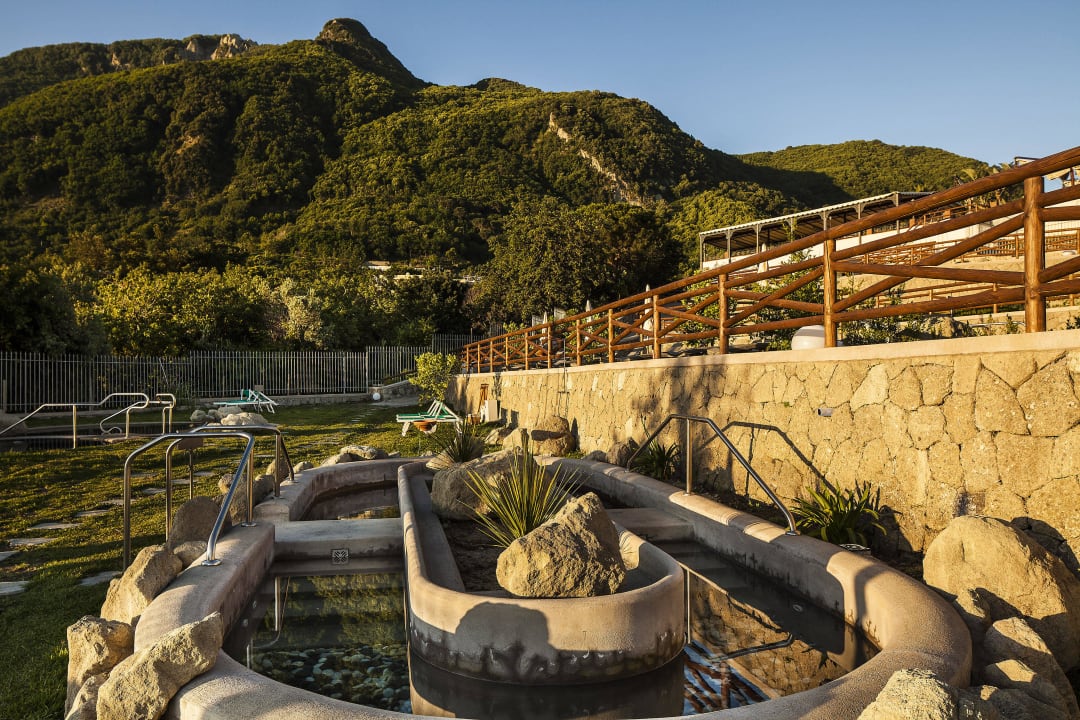 Piscina kneipp Parco Talia Hotel Grazia Terme