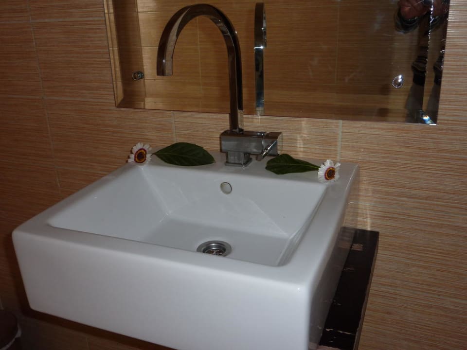 Waschtischdekoration im öffentlichen Bereich TUI MAGIC LIFE Penelope Beach