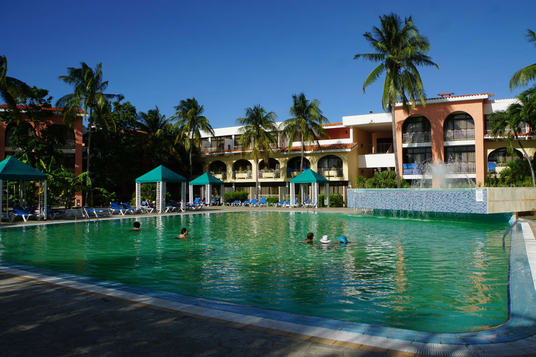 Pool Hotel Roc Barlovento