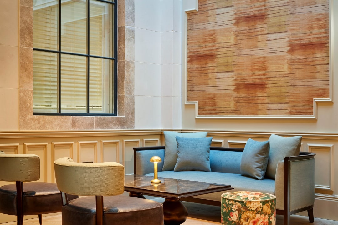 Gastro 100 Queen's Gate Hotel London Kensington, Curio Collection by Hilton