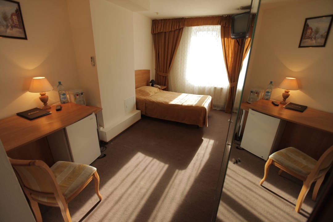Одноместный улучшенный номер Hotel Zvezdnaya
