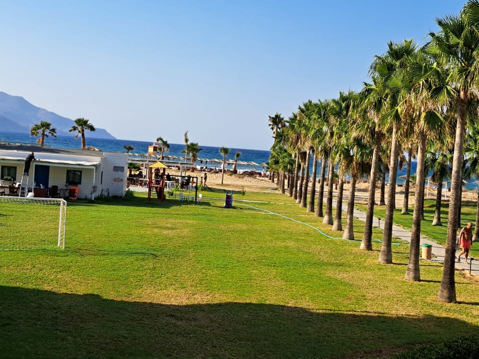 Gartenanlage Delfina Tropic Beach