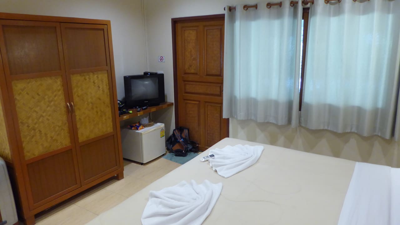 Zimmer Uthai River Lake Resort