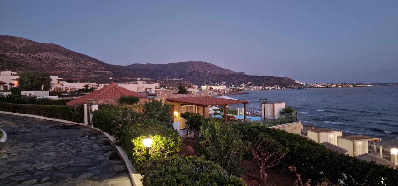 Außenansicht Alexander Beach Hotel & Village Resort