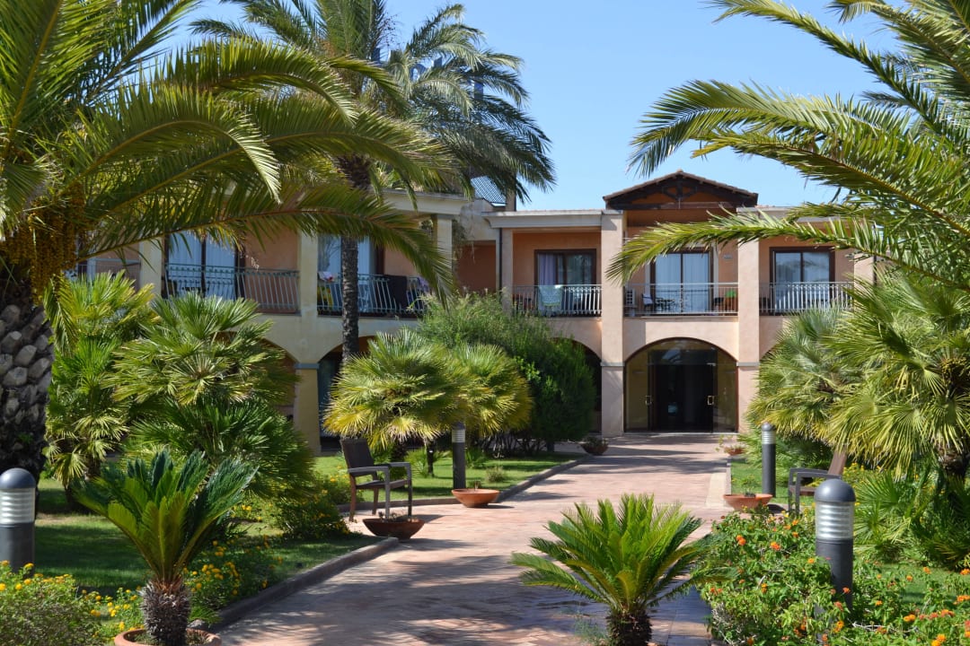 Eingangsbereich Hotel Santa Gilla