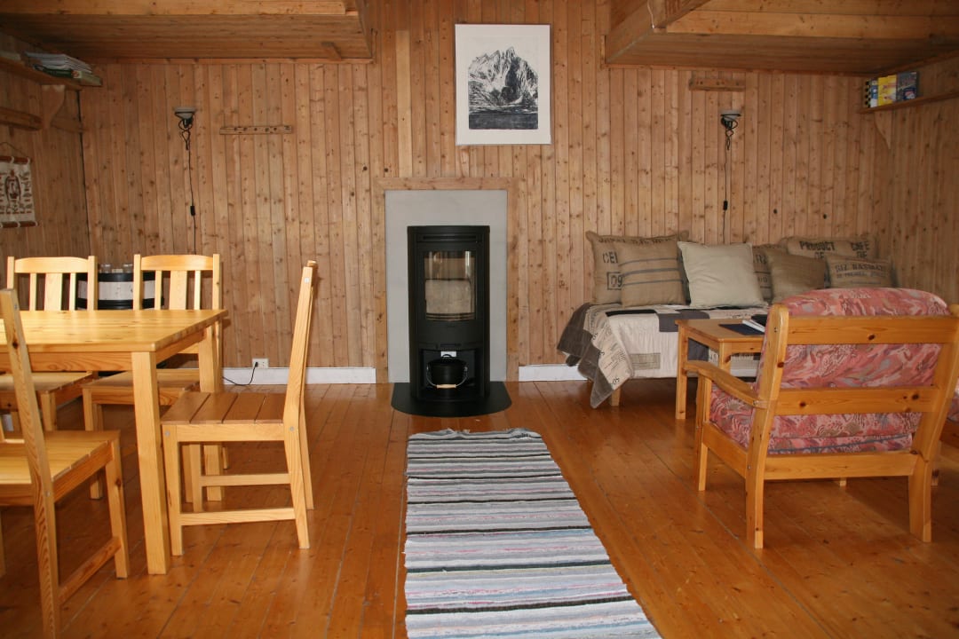 So gemütlich ist der Wohnraum  Ferienhäuser Lofotrorbu