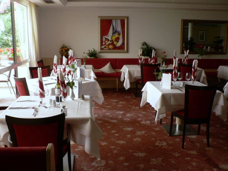 im Speisesaal Hotel Maximilian