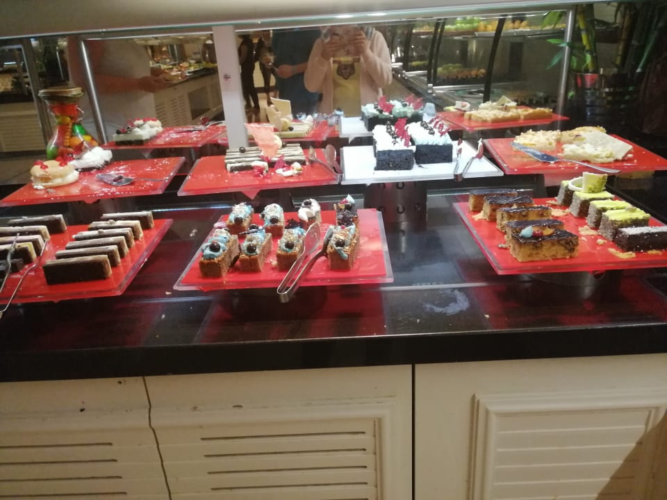 Gastro Well Palace Side