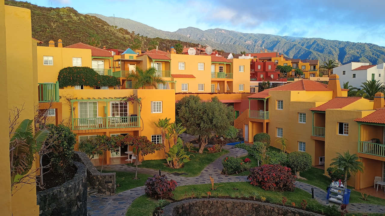 Ausblick Apartamentos La Caleta