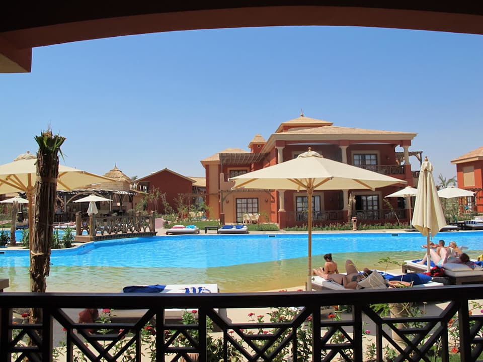 Blick aus Zimmer (400er Bereich) Pickalbatros Alf Leila Wa Leila Resort - Neverland Hurghada