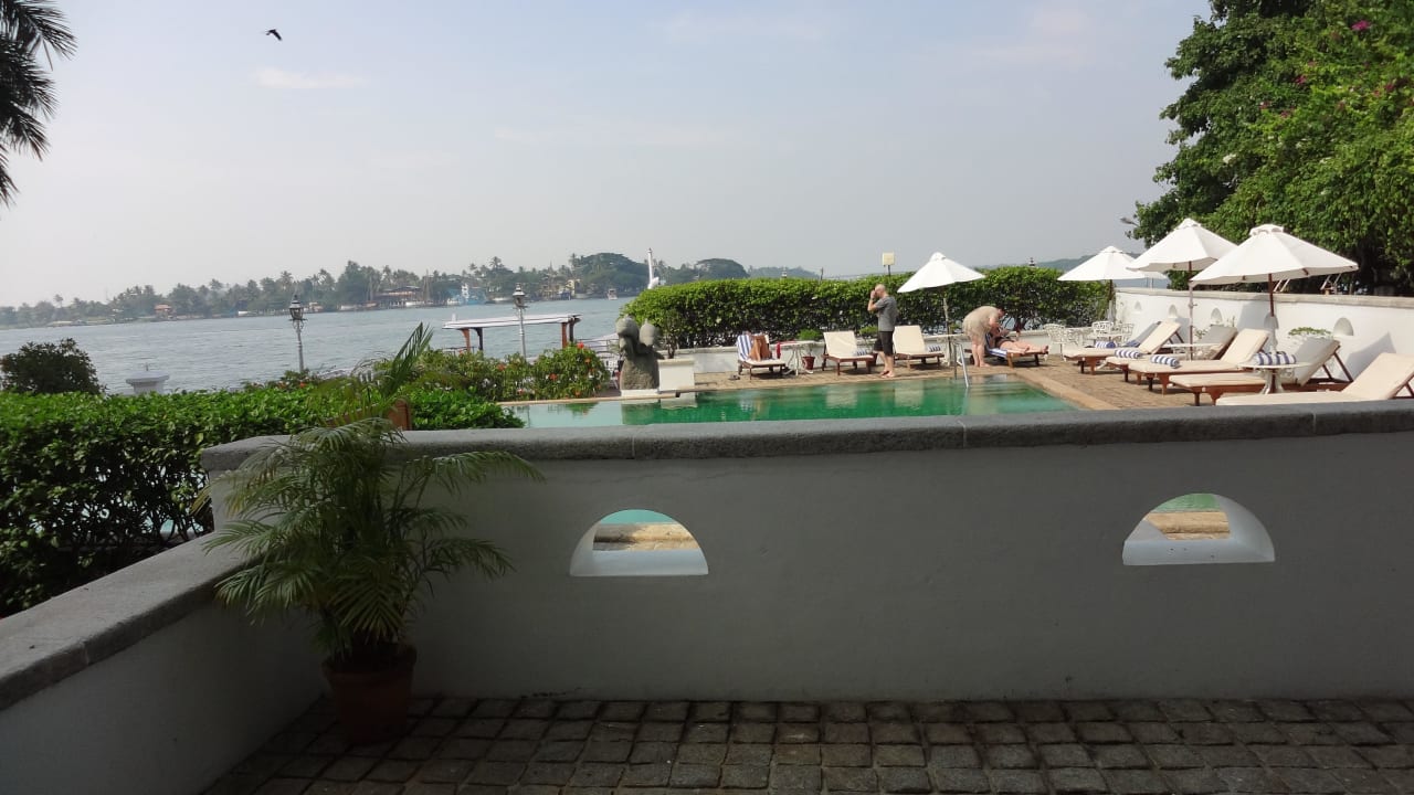 Von der Aussichtsterrasse Hotel Brunton Boat Yard