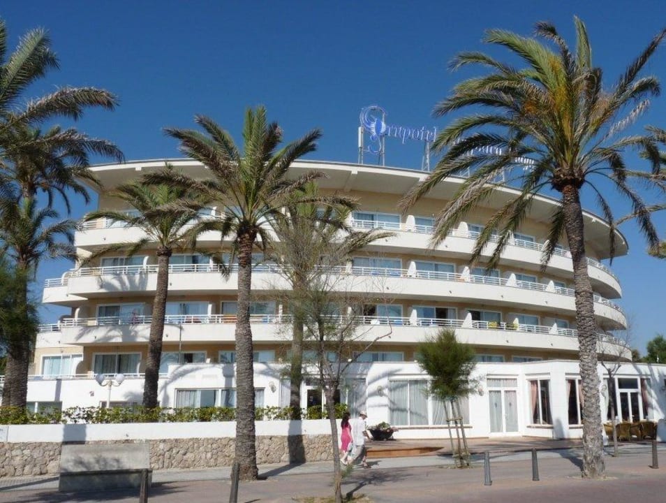 Grupotel Acapulco vom Strand aus gesehen! Grupotel Acapulco Playa - Adults Only