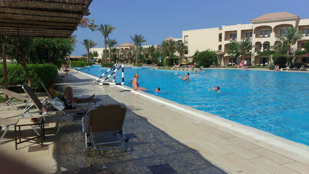 Basen1 JAZ Aquamarine Resort